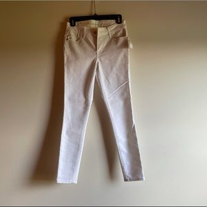 NWT White Old Navy Super Skinny Jeans